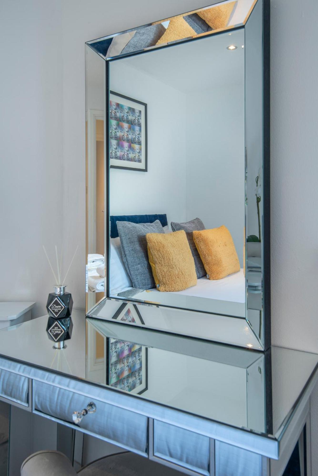 شقة 2 Bed Town House With Garden In Hackney, لندن المظهر الخارجي الصورة
